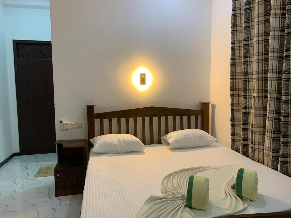 Center Point Villa أونا واتونا المظهر الخارجي الصورة