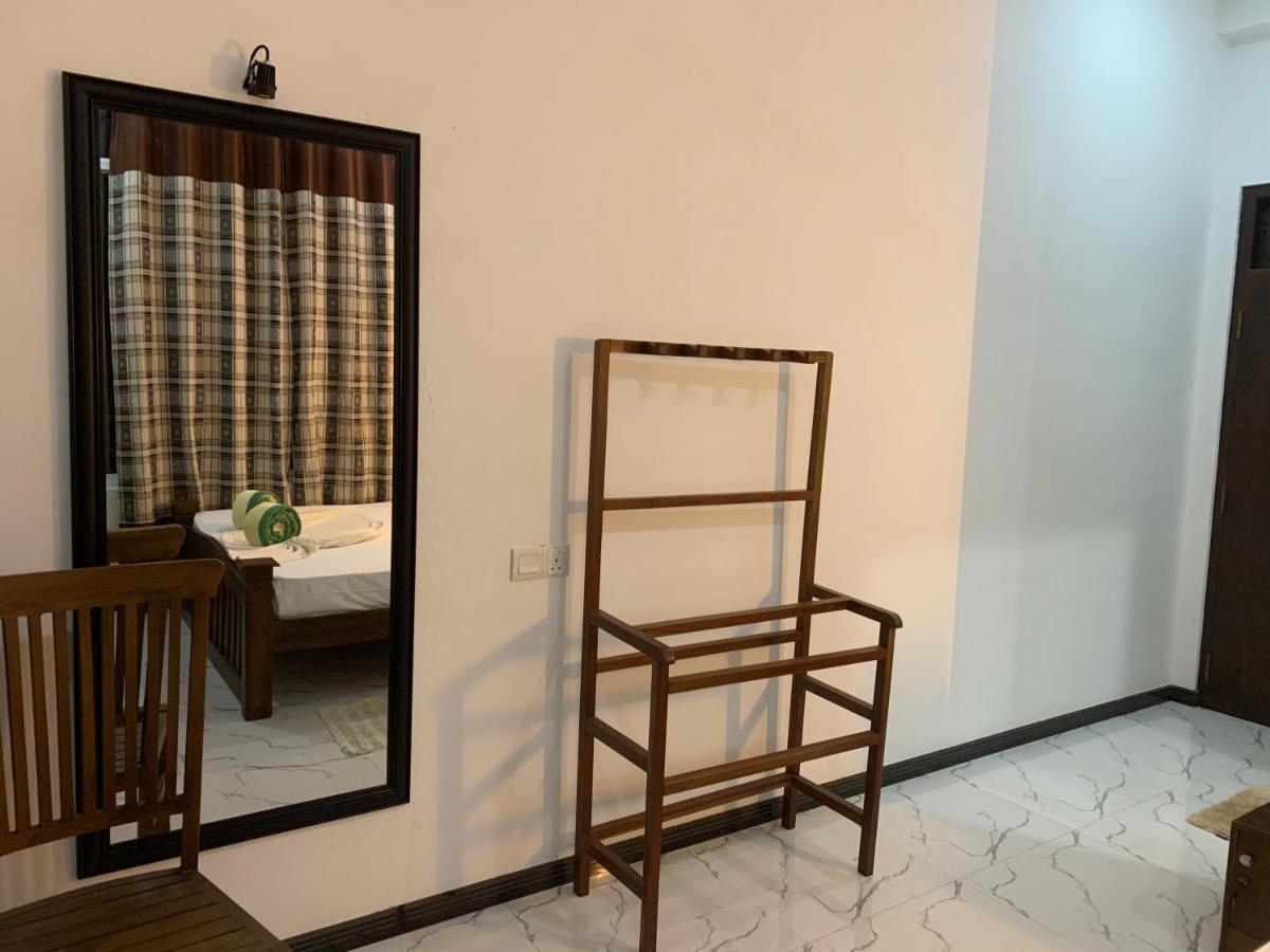 Center Point Villa أونا واتونا المظهر الخارجي الصورة