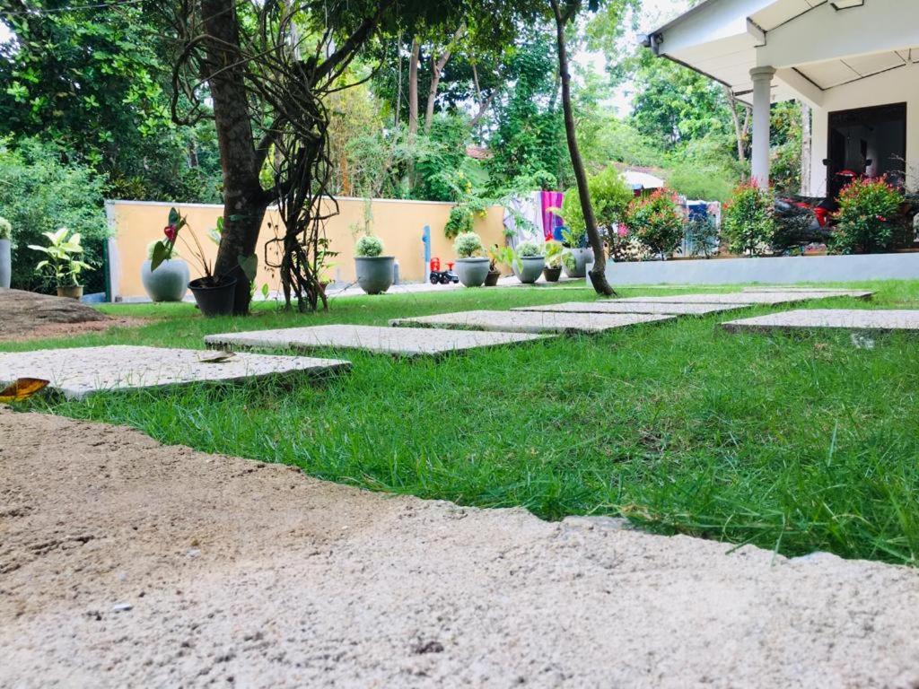 Center Point Villa أونا واتونا المظهر الخارجي الصورة