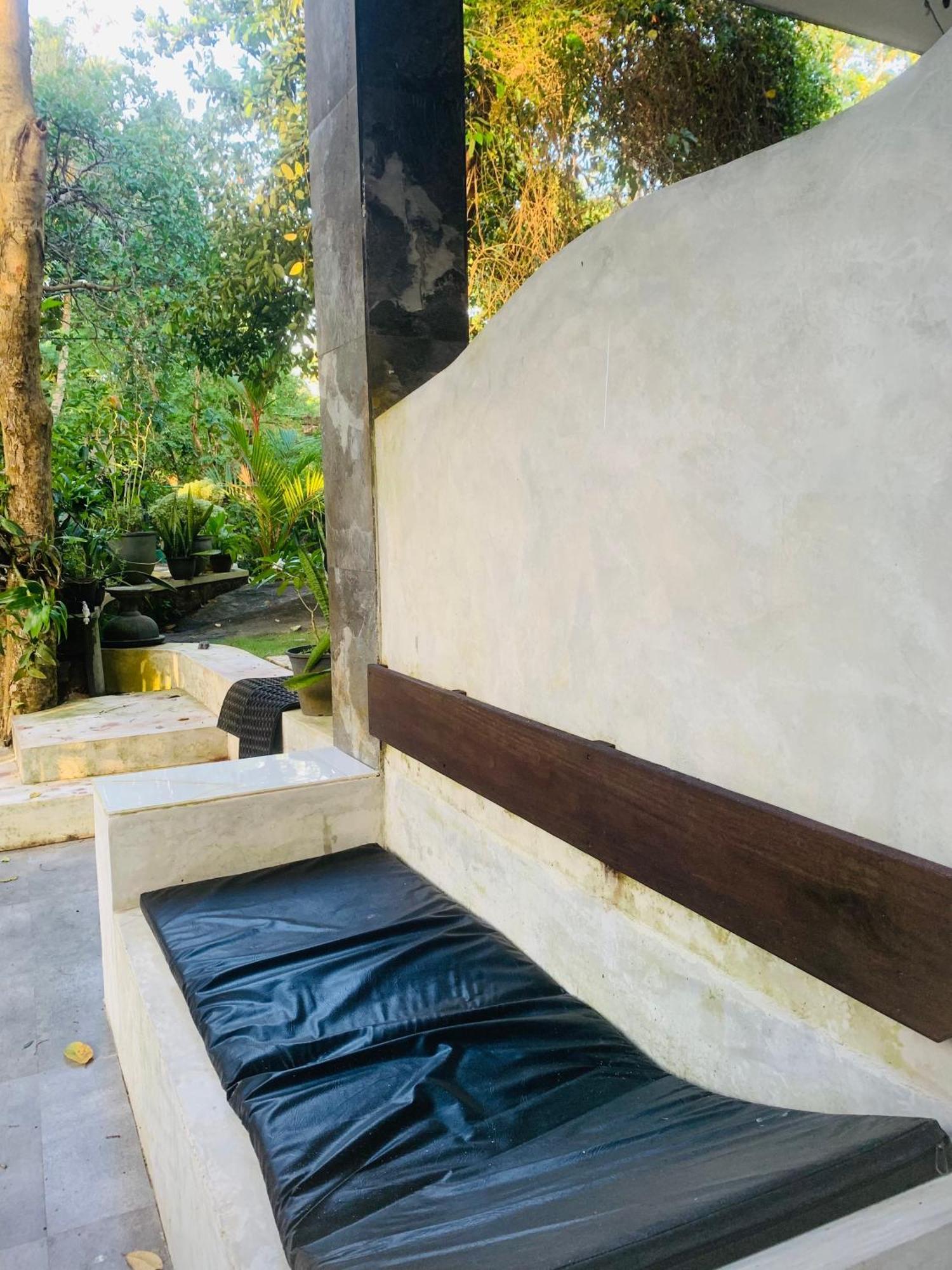 Center Point Villa أونا واتونا المظهر الخارجي الصورة