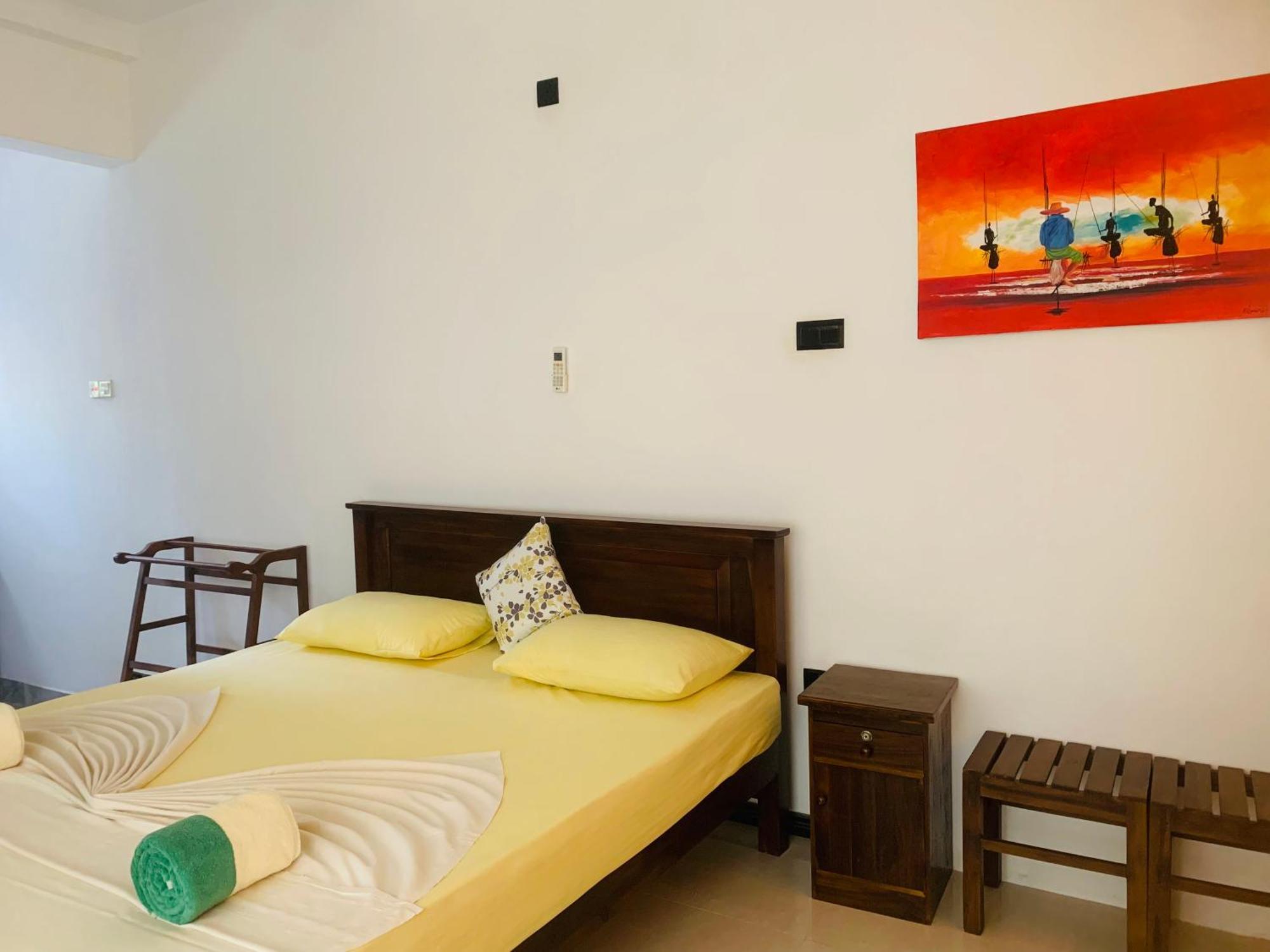 Center Point Villa أونا واتونا المظهر الخارجي الصورة