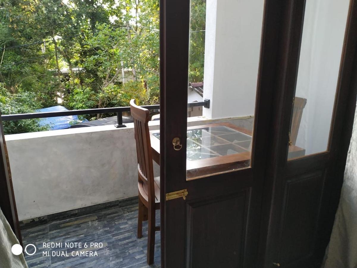 Center Point Villa أونا واتونا المظهر الخارجي الصورة